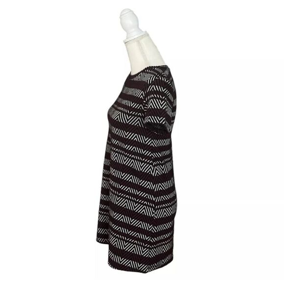 Zara Trafaluc Short Sleeve Geometric Print T-Shirt Dress Summer Wear US Size S - Picture 5 of 6